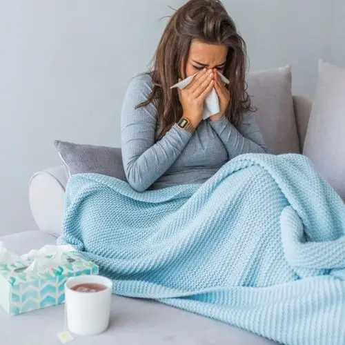 Tos, fiebre y malestar: ¿cómo saber qué infección respiratoria tienes?